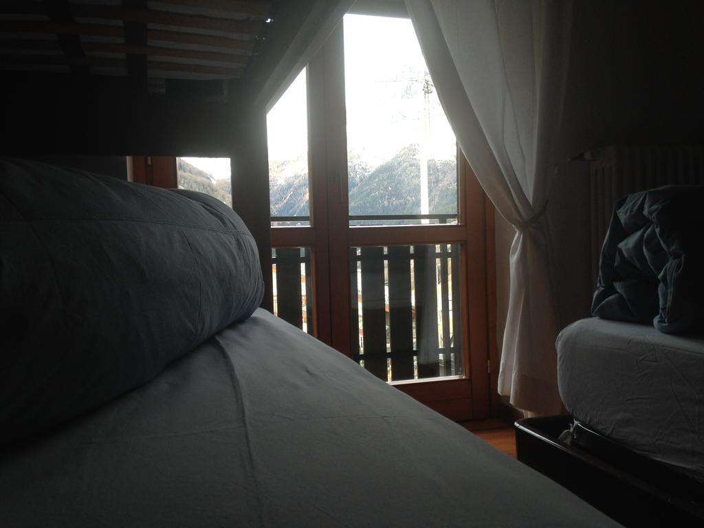 Hotel Sasso Nero Chiesa in Valmalenco Esterno foto
